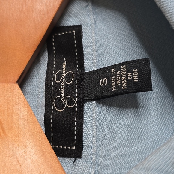 JESSICA SIMPSON | BLUE BUTTON DOWN SHIRT - Picture 2 of 6